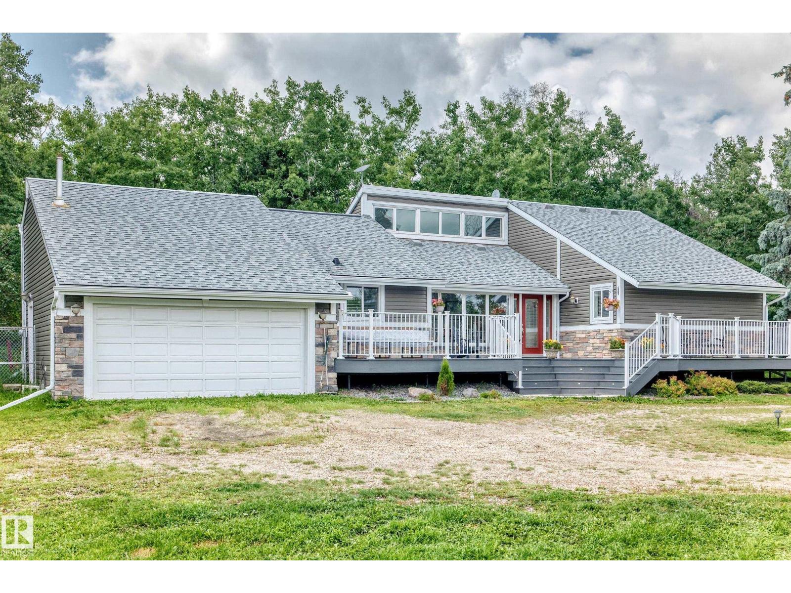 #1 53250 RGE ROAD 215 - 1