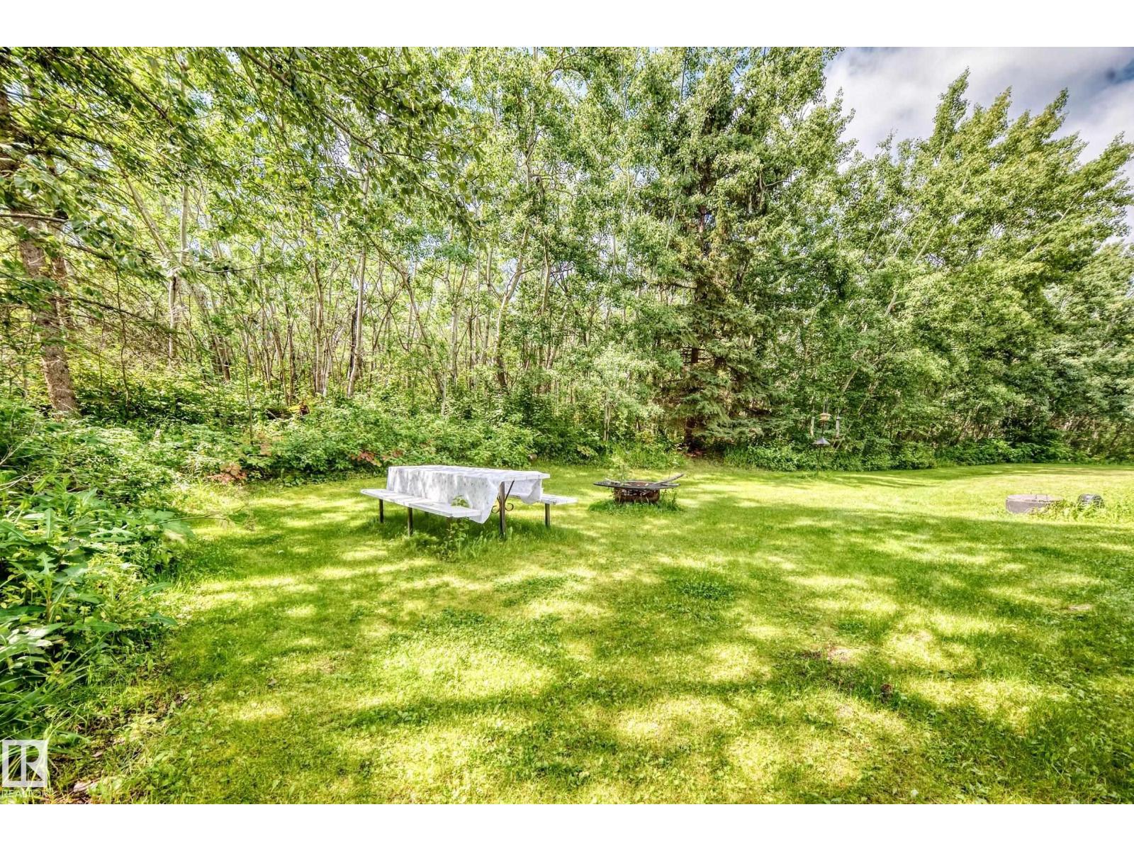 #1 53250 RGE ROAD 215 - 29