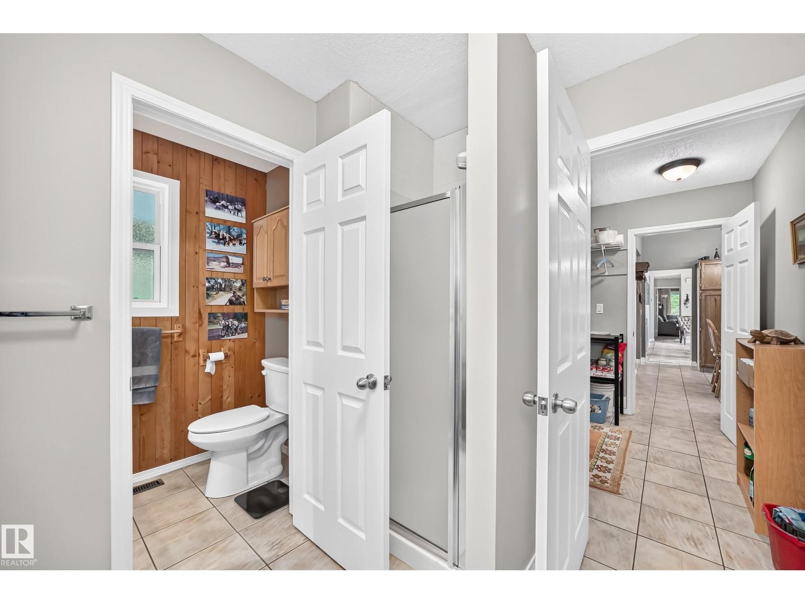 #1 53250 RGE ROAD 215 - 20
