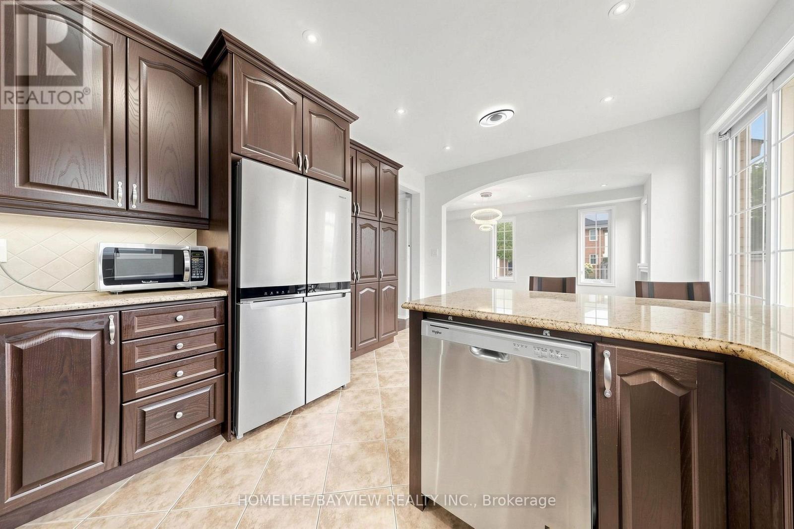 3 STOYELL DRIVE - 16