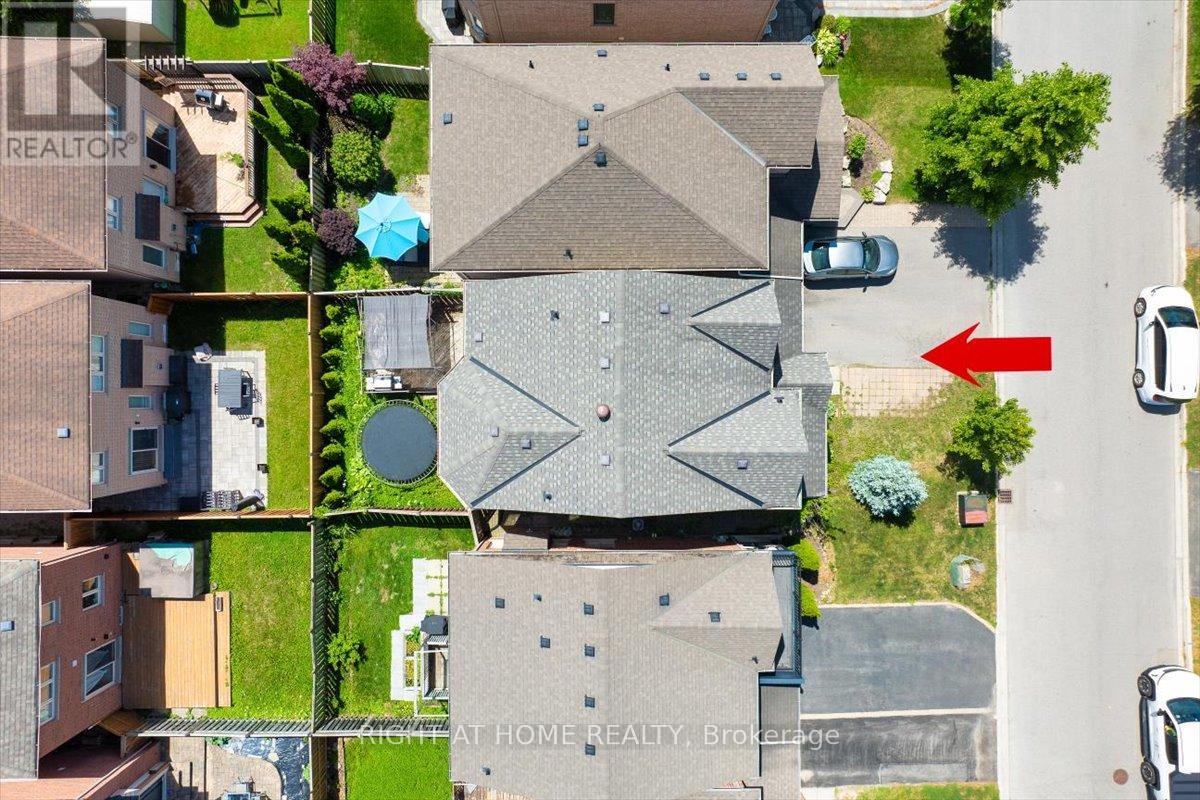 25 LONGWOOD AVENUE - 31