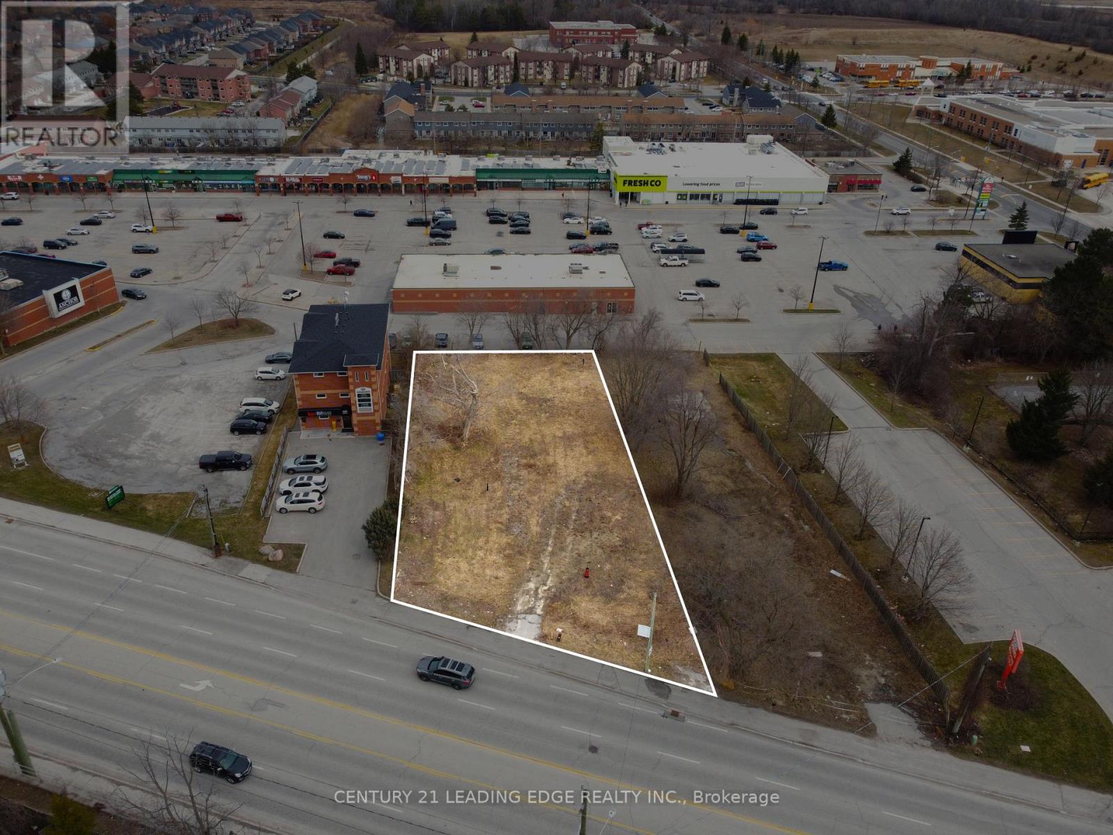 451 THE QUEENSWAY S
