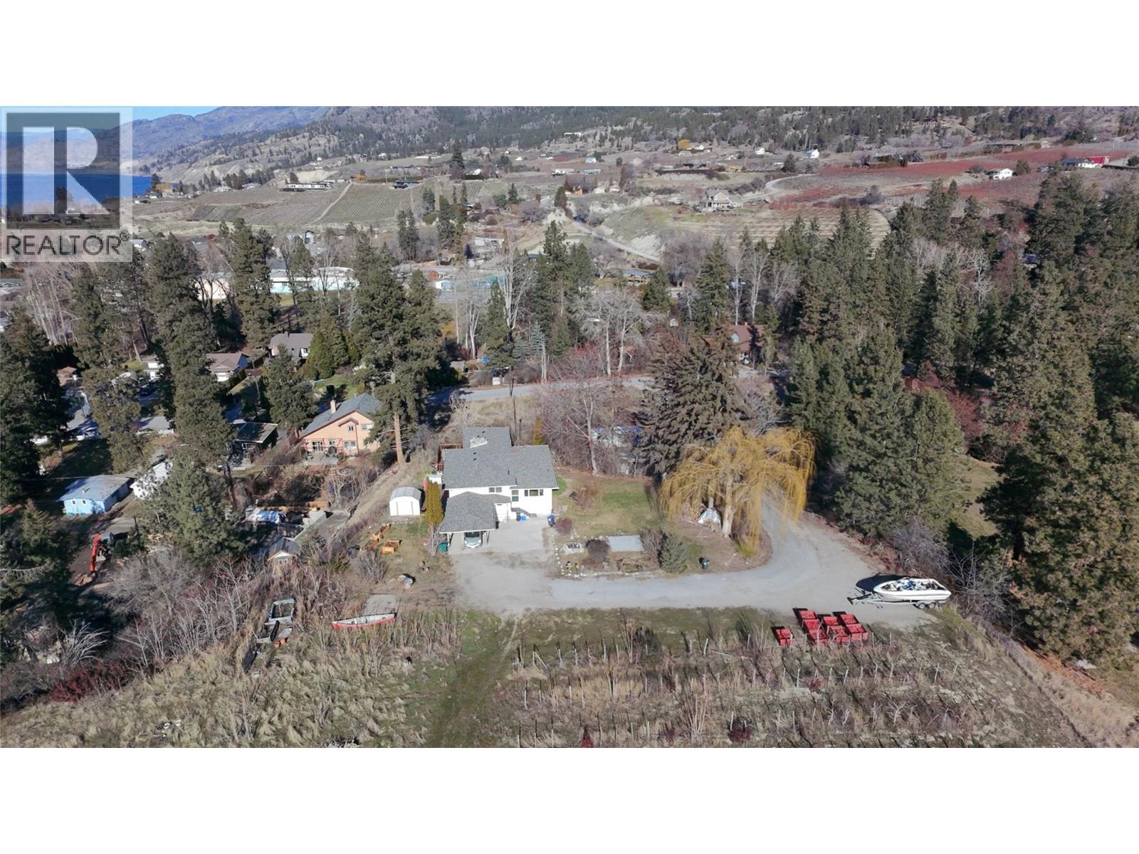 3305 McGibney Road, Naramata