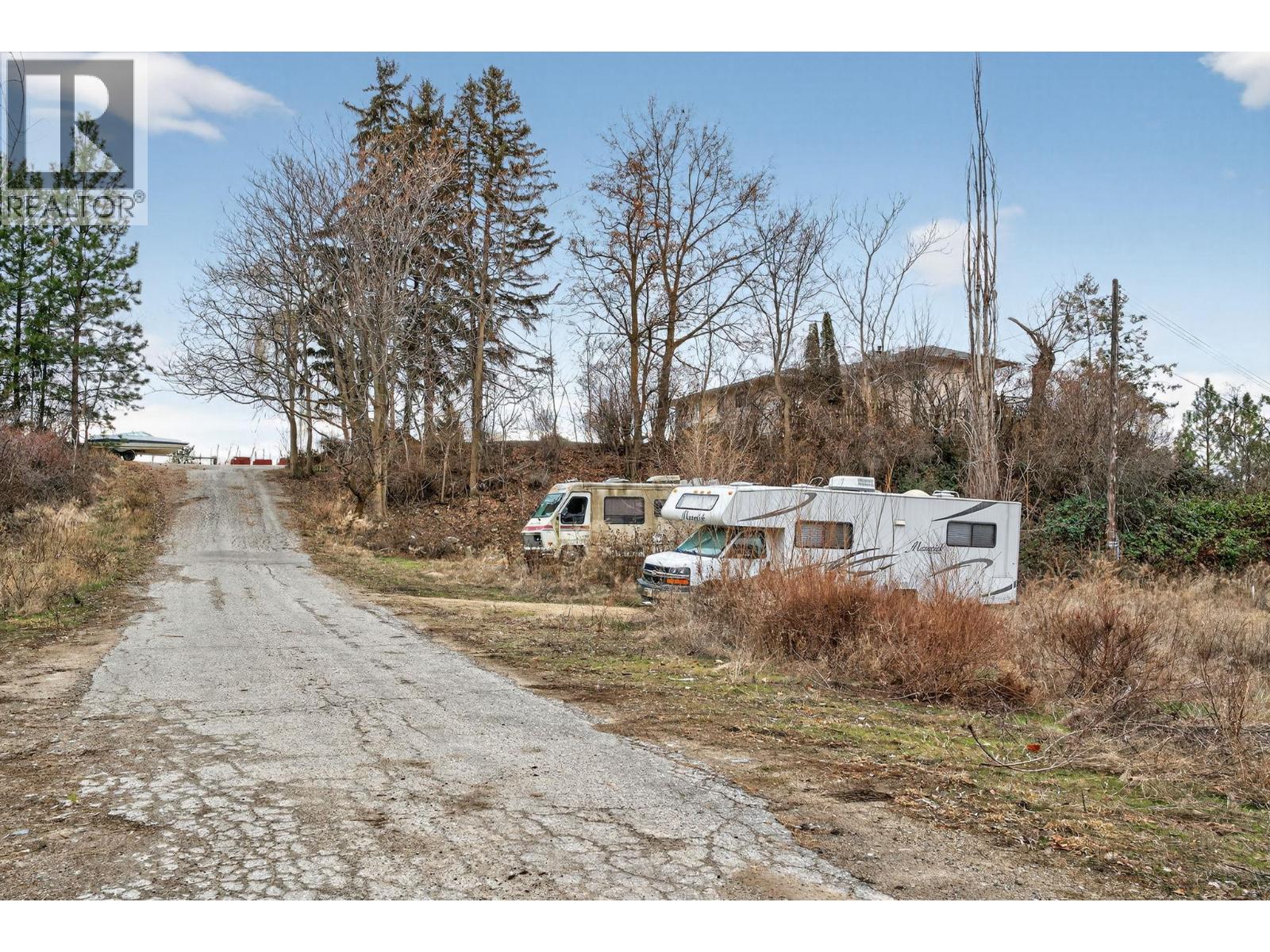 3305 McGibney Road, Naramata