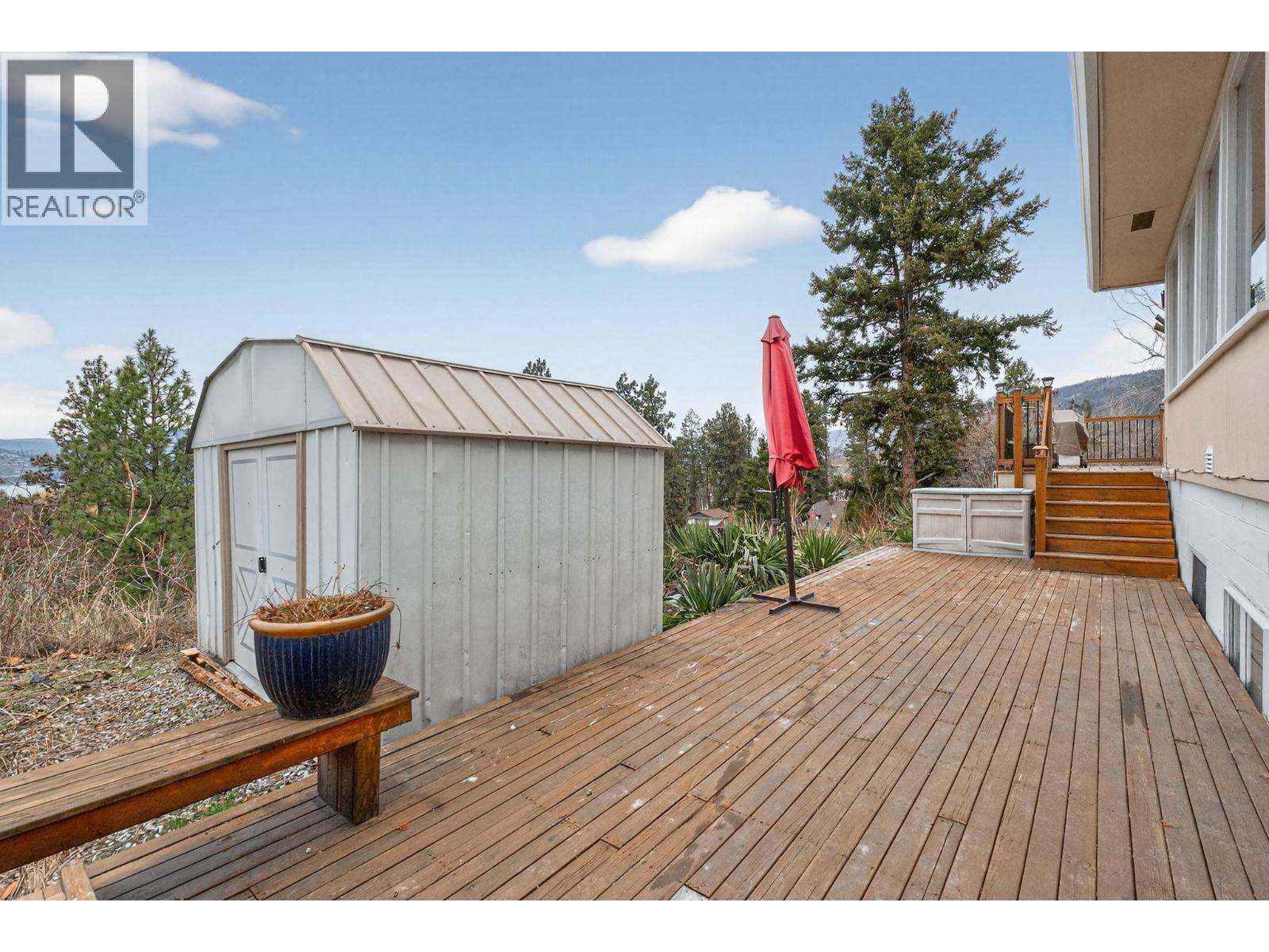 3305 McGibney Road, Naramata