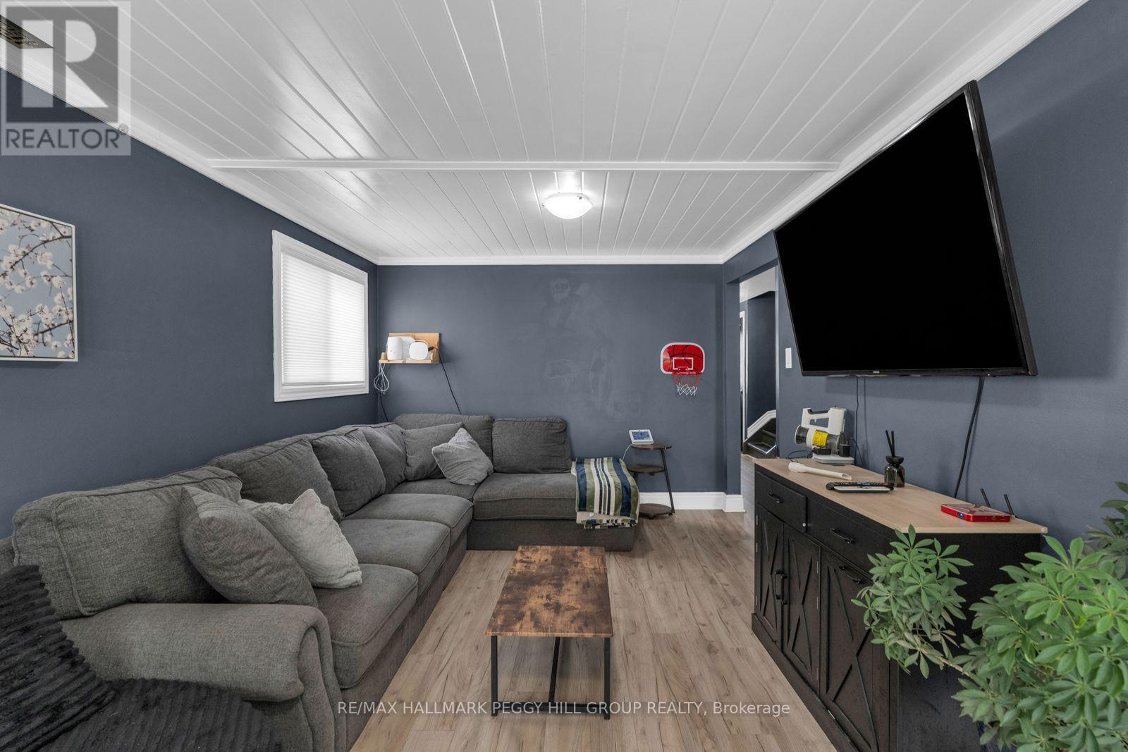 211 HICKLING TRAIL - 6