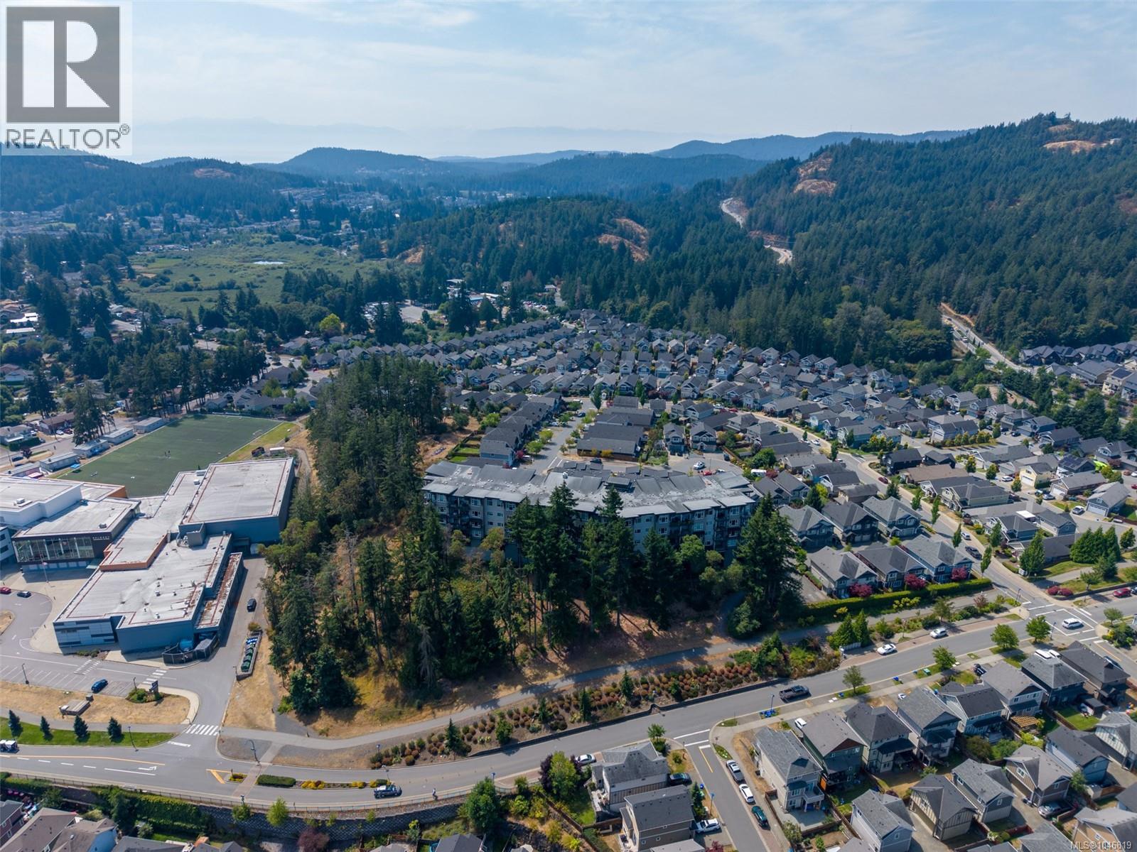 313 1145 Sikorsky Road, Langford