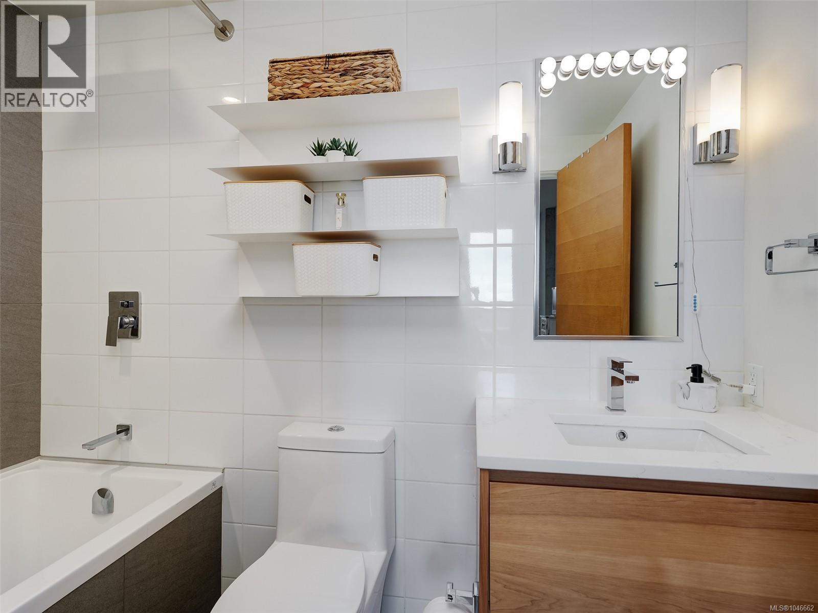 #813 989 Johnson St - 14