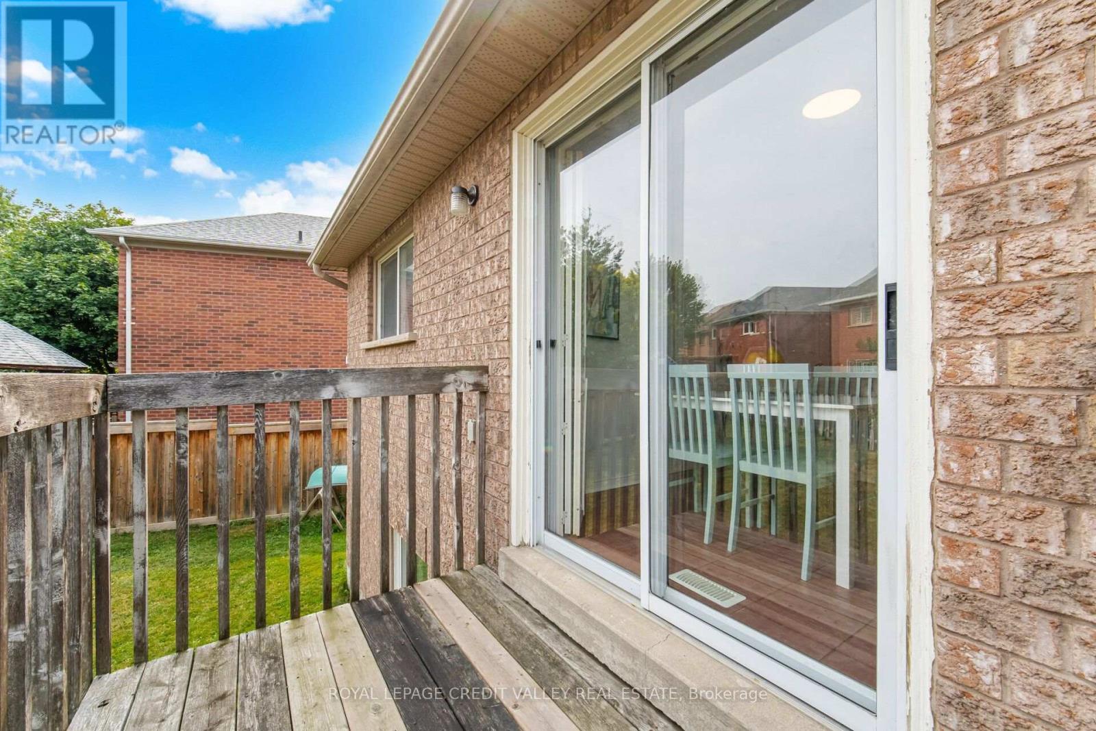 43 FLEMINGTON DRIVE E - Image 30