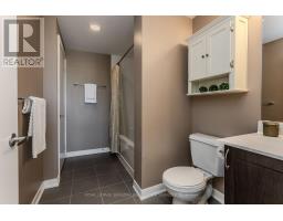 204 - 1940 Ironstone Drive, Burlington, ON L7L0E4 Photo 14