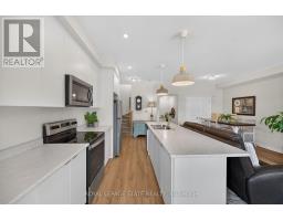 35 - 40 Zinfandel Drive, Hamilton, ON L8E0L1 Photo 10