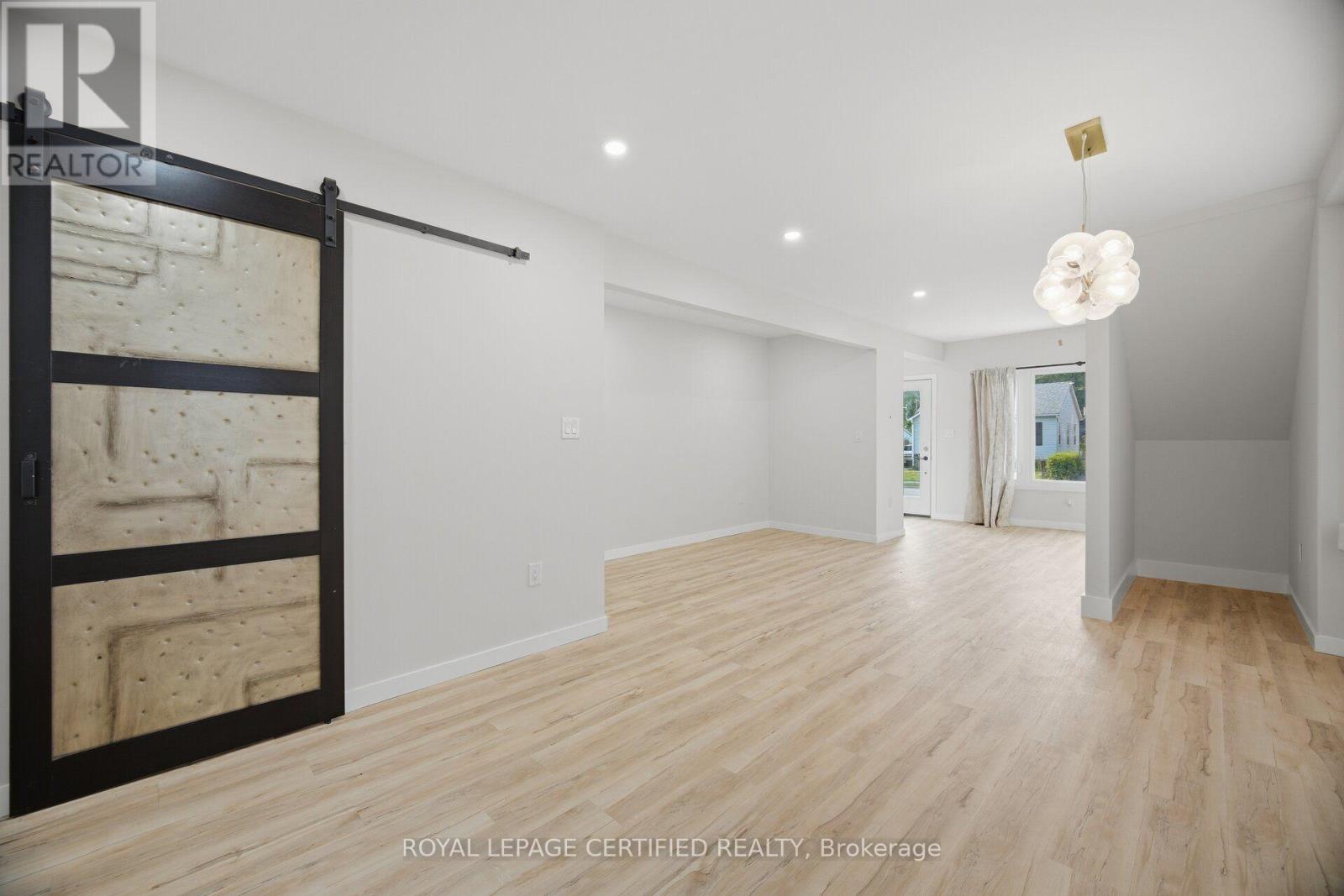 5759 ROBINSON STREET - Image 12