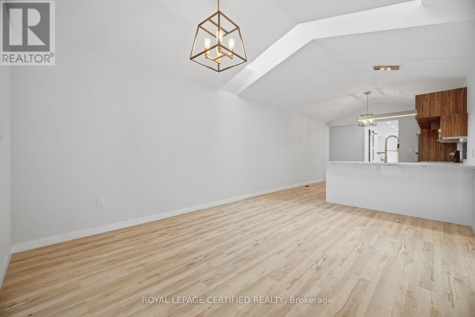 5759 ROBINSON STREET - Image 20