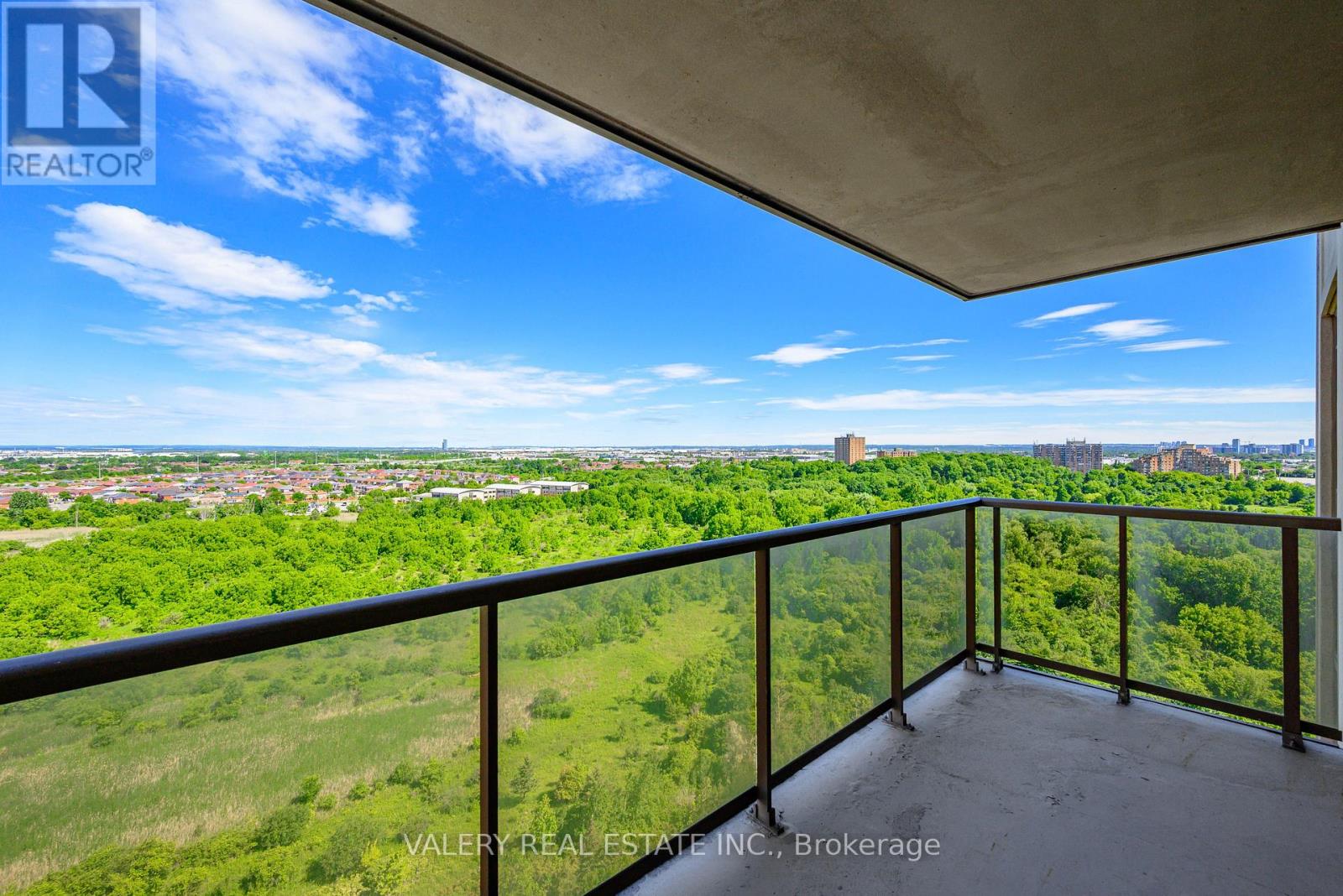 #1626 700 HUMBERWOOD BOULEVARD - Image 32