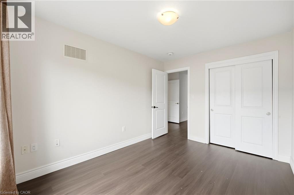 #49 1890 RYMAL Road - 28