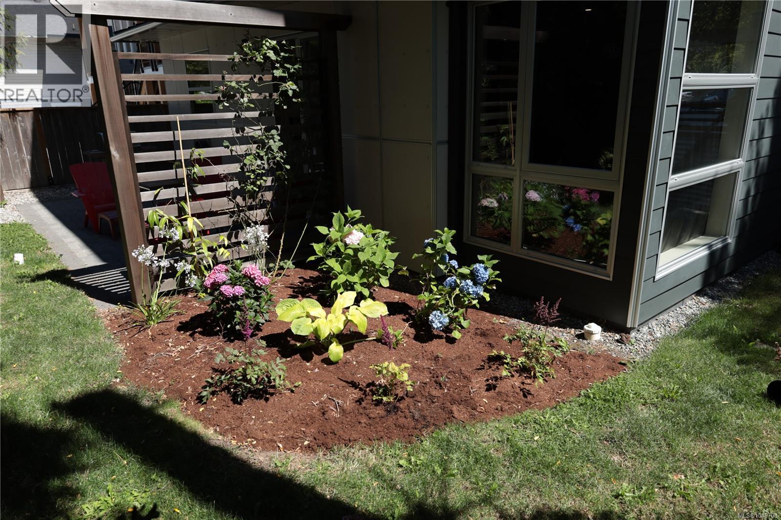 1704 Coronation Ave - Image 20