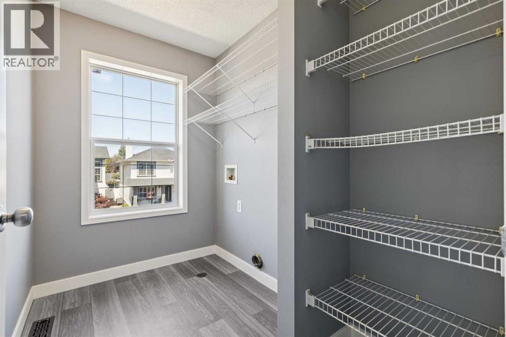 137 Prestwick Mews Southeast - Photo 32
