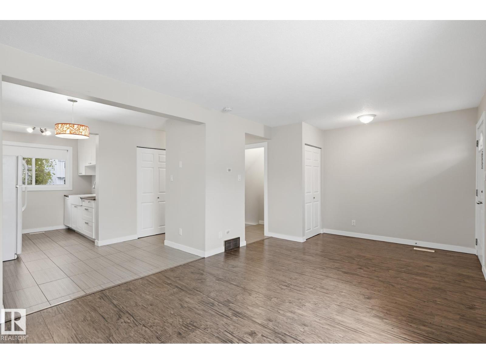 248 DICKINSFIELD Court NW - Photo 11