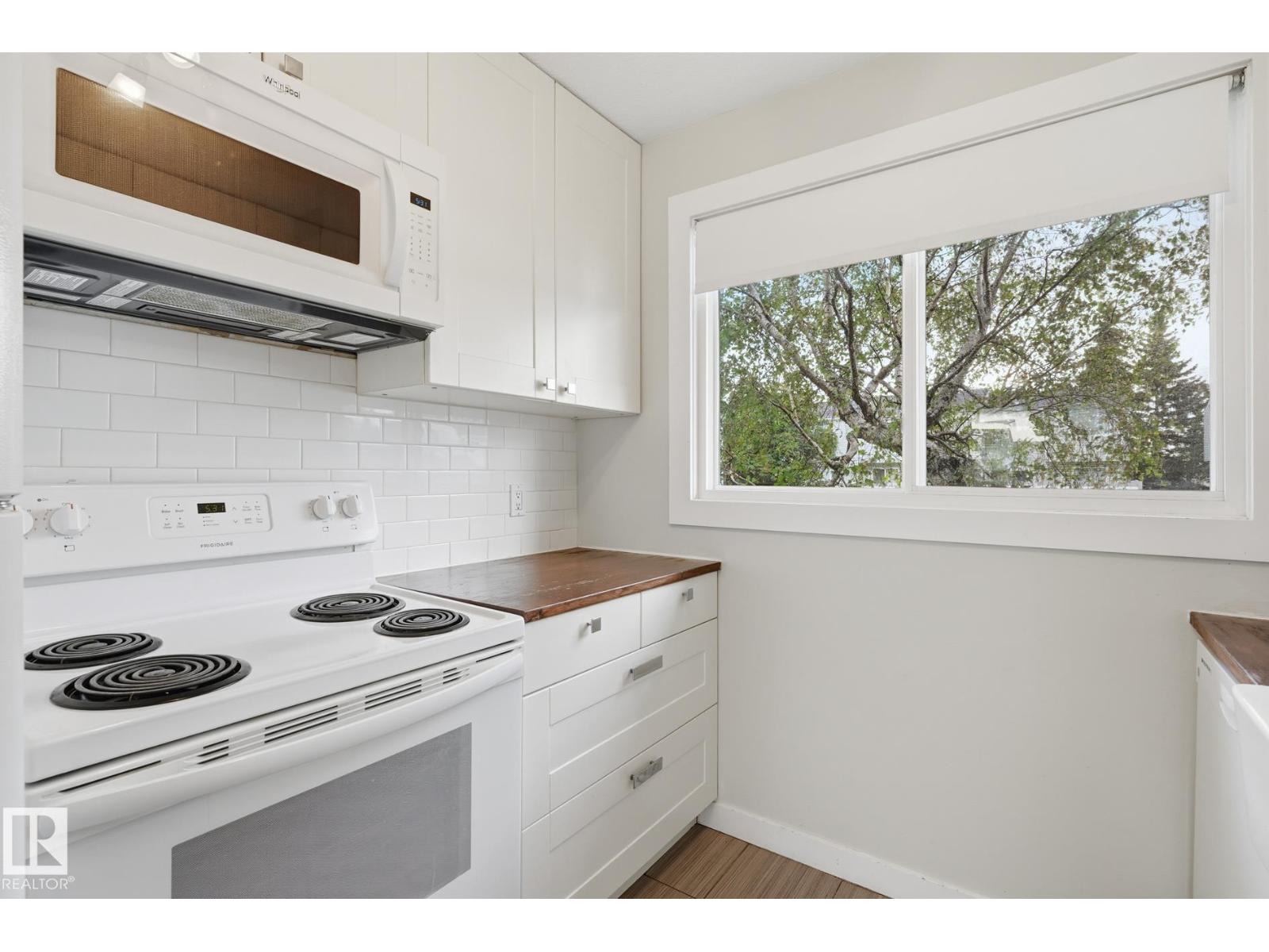 248 DICKINSFIELD Court NW - Photo 14