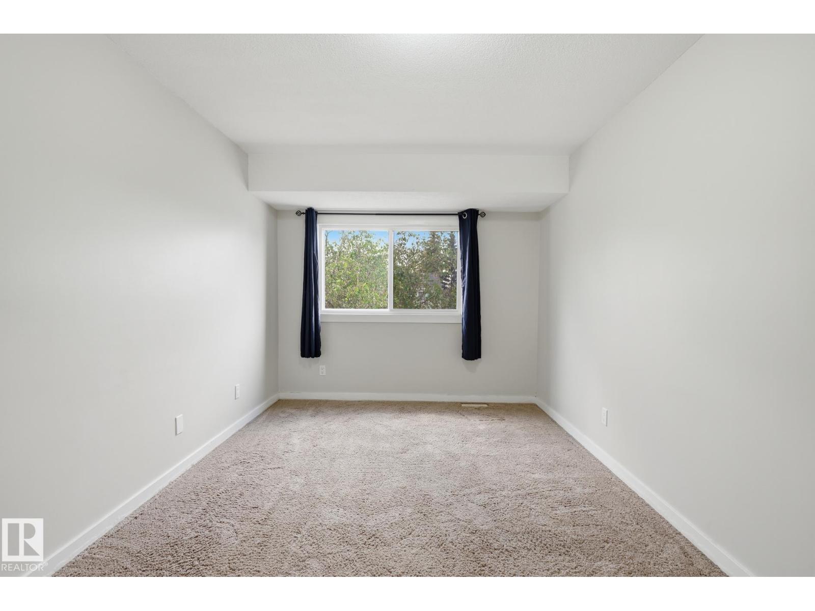 248 DICKINSFIELD Court NW - Photo 19