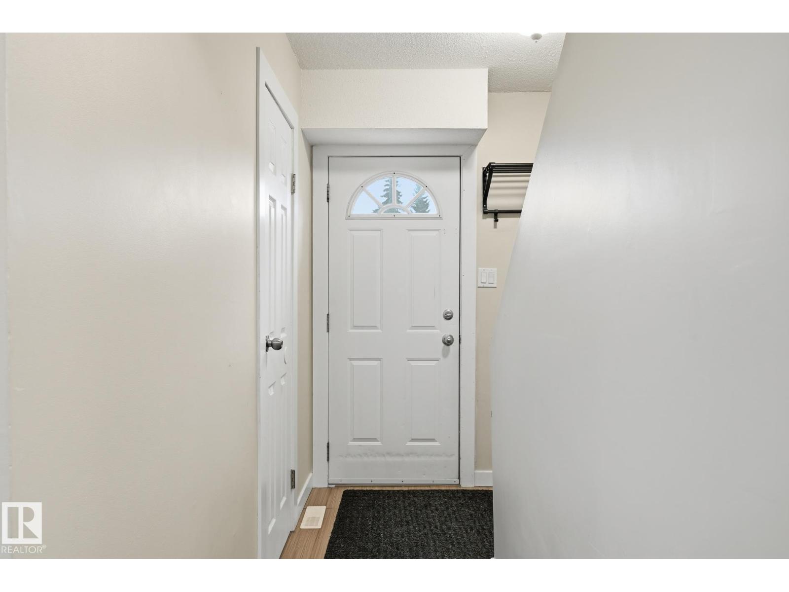 248 DICKINSFIELD Court NW