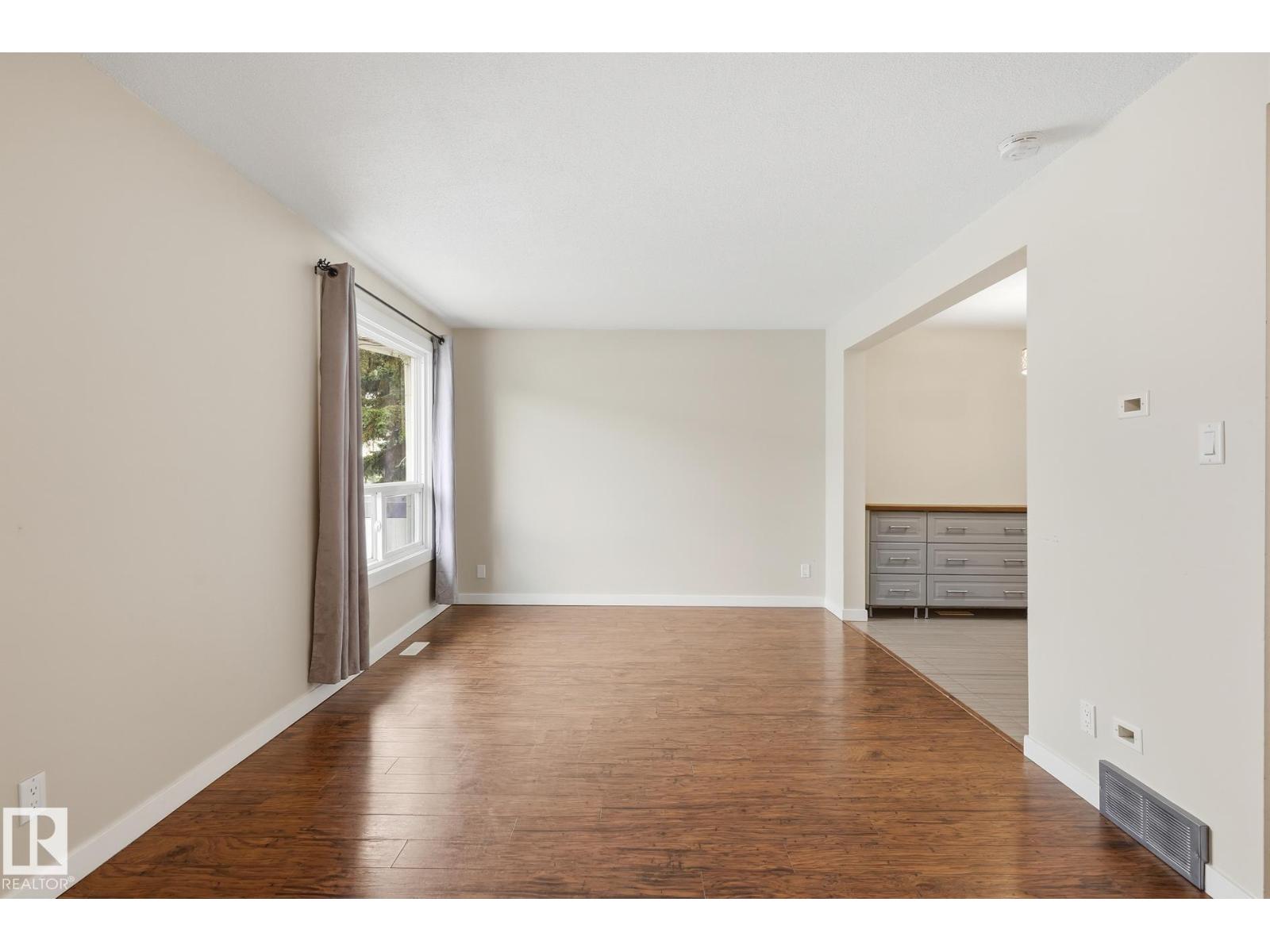 248 DICKINSFIELD Court NW - Photo 6