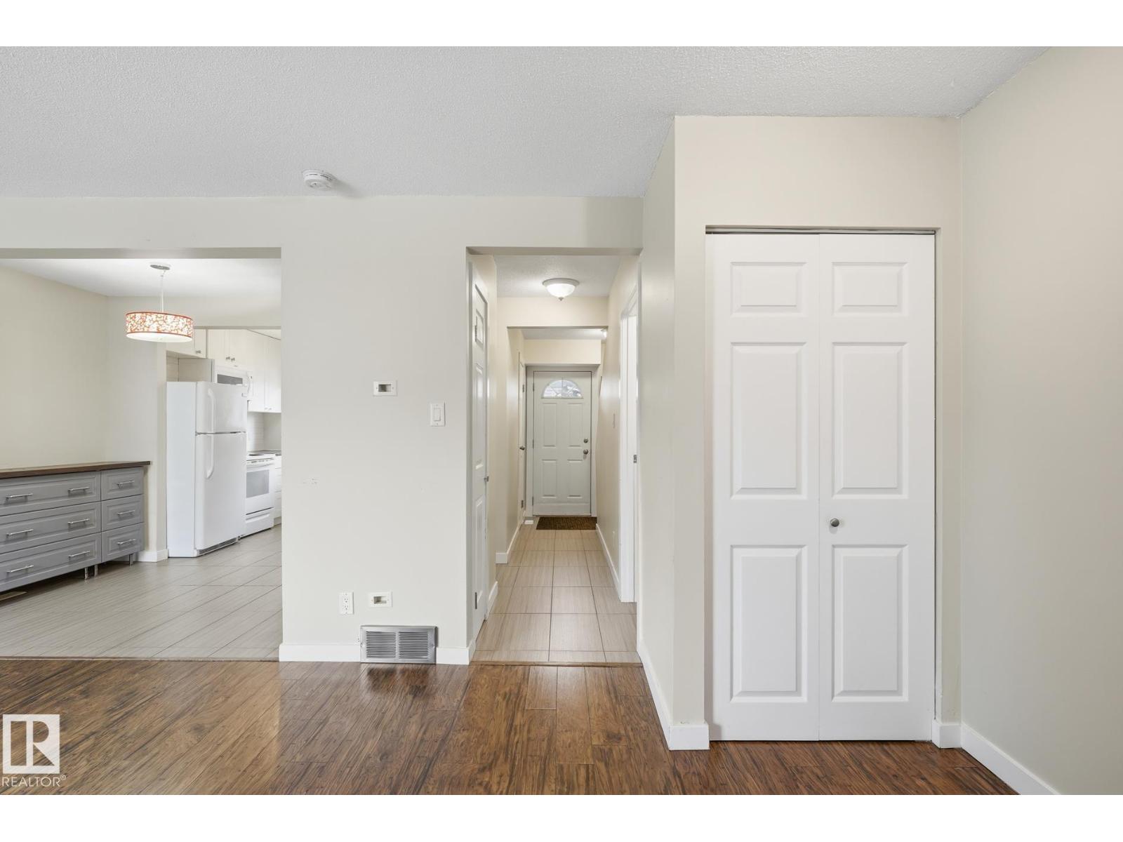 248 DICKINSFIELD Court NW - Photo 9