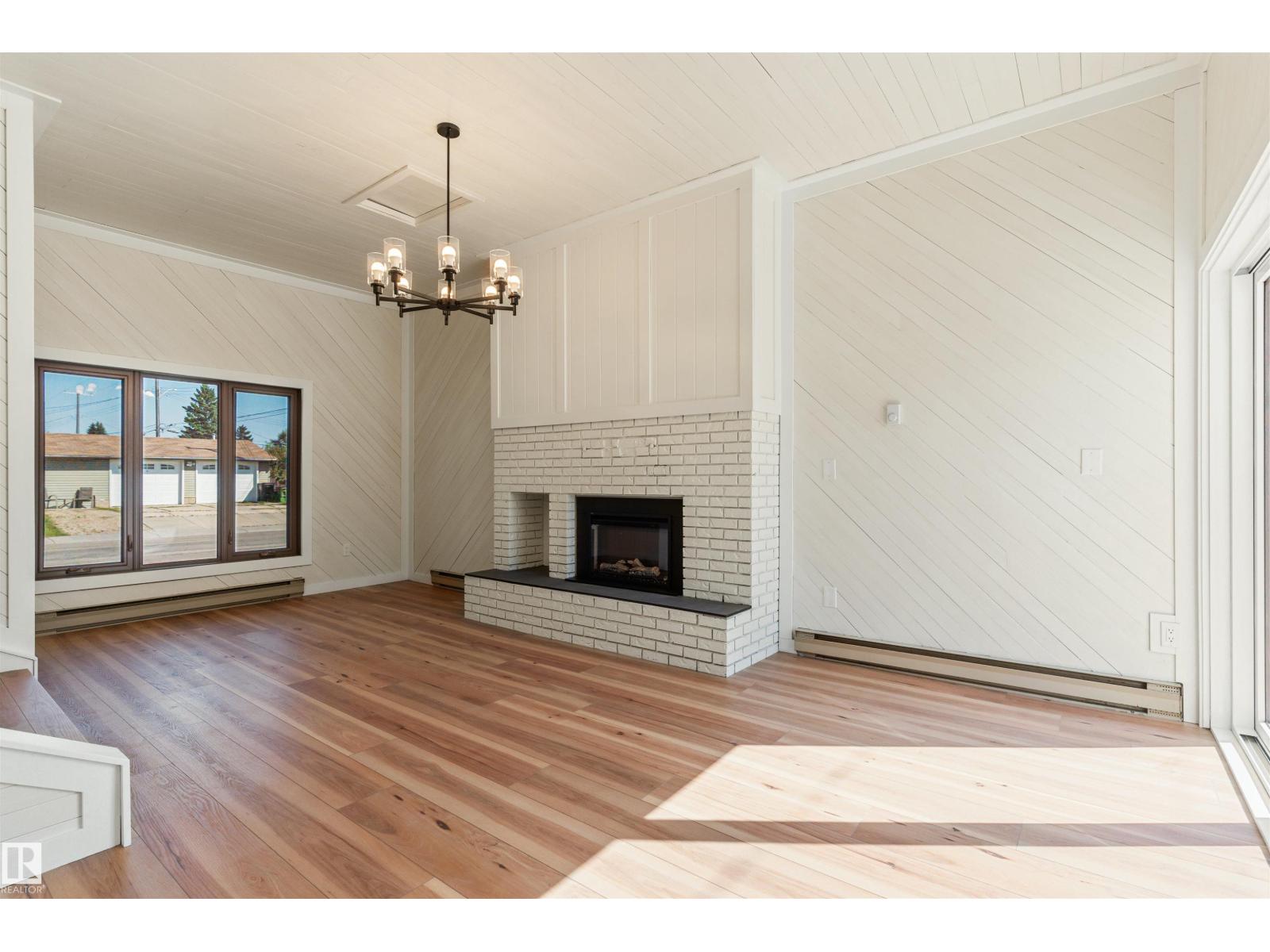 9328 168 Street NW - Photo 22