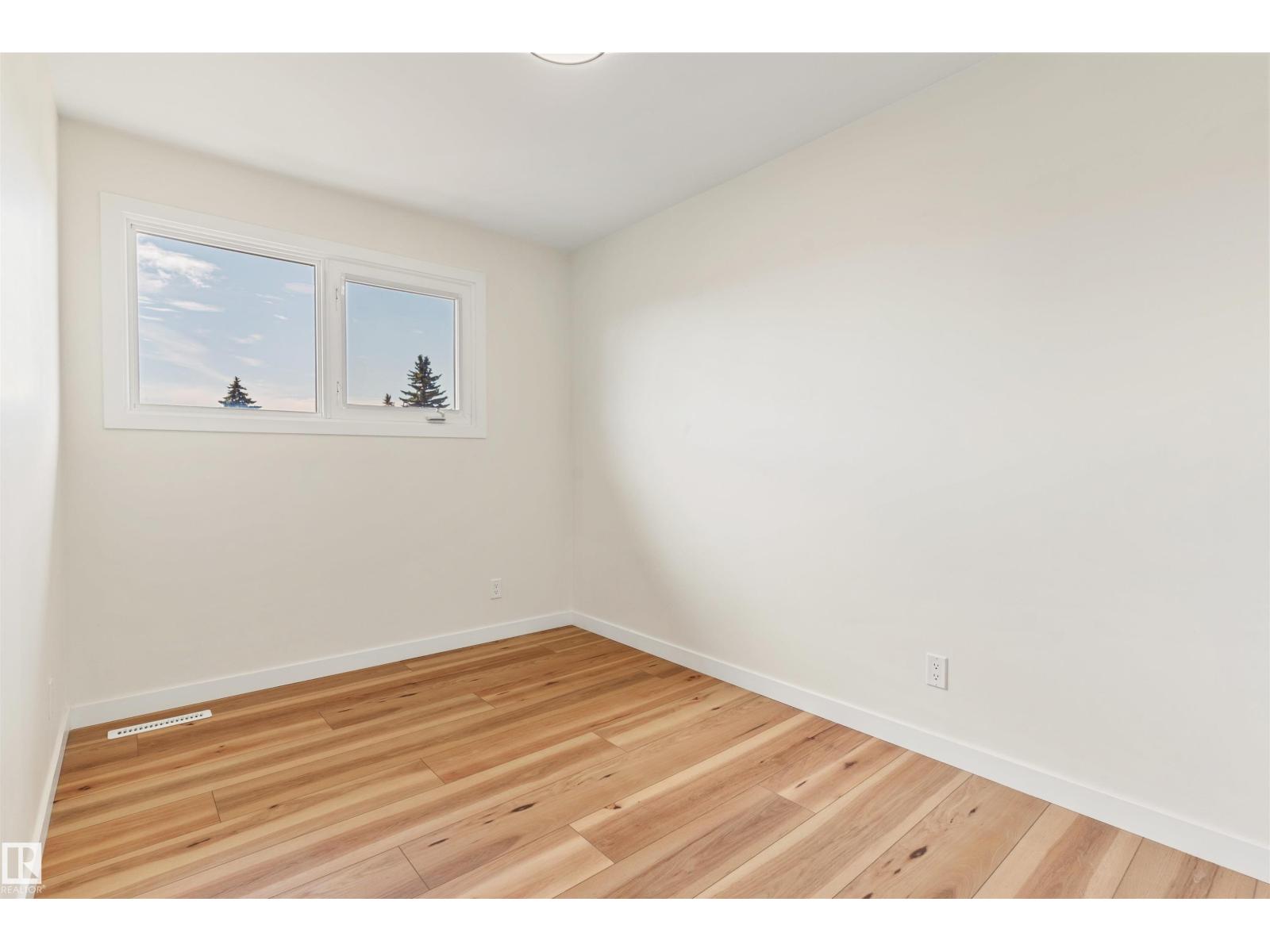 9328 168 Street NW - Photo 33