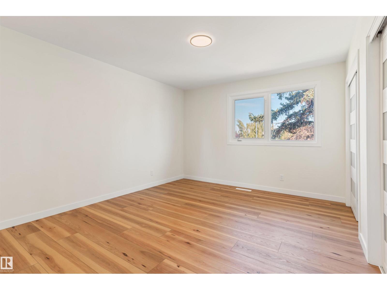 9328 168 Street NW - Photo 30