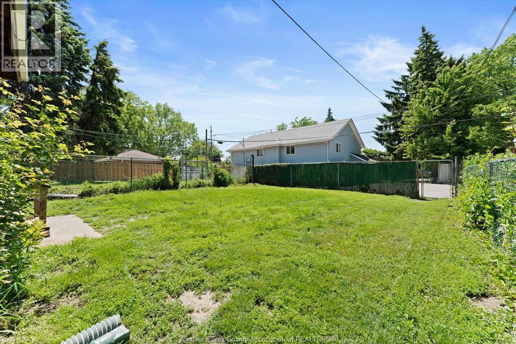 663 BROCK STREET - Image 34