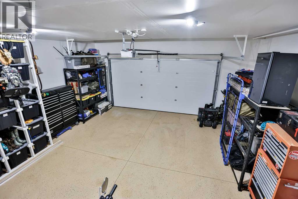 174 Caribou Bend North - Photo 32