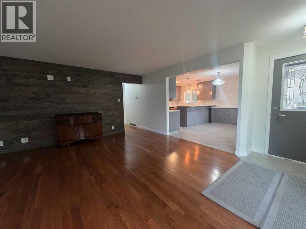 1425 Scenic Drive South - Photo 20