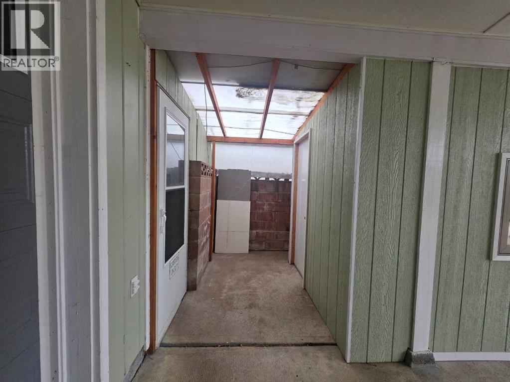 1425 Scenic Drive South - Photo 8