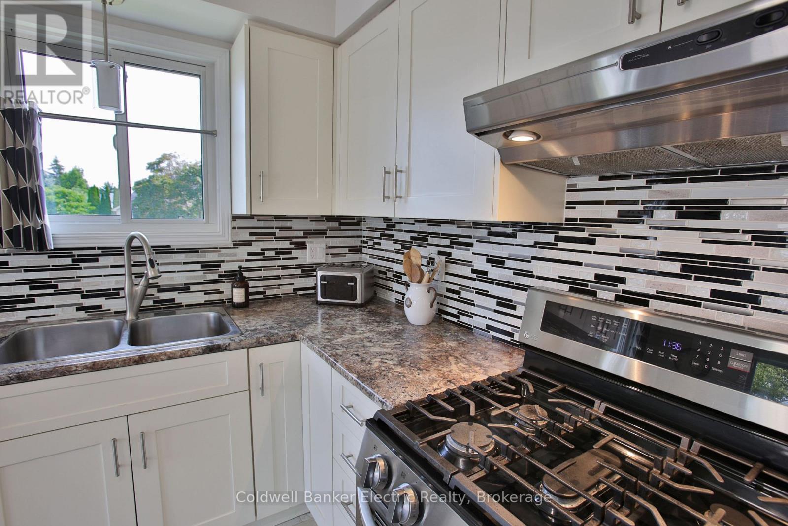 1338 WILDLARK DRIVE - Image 18