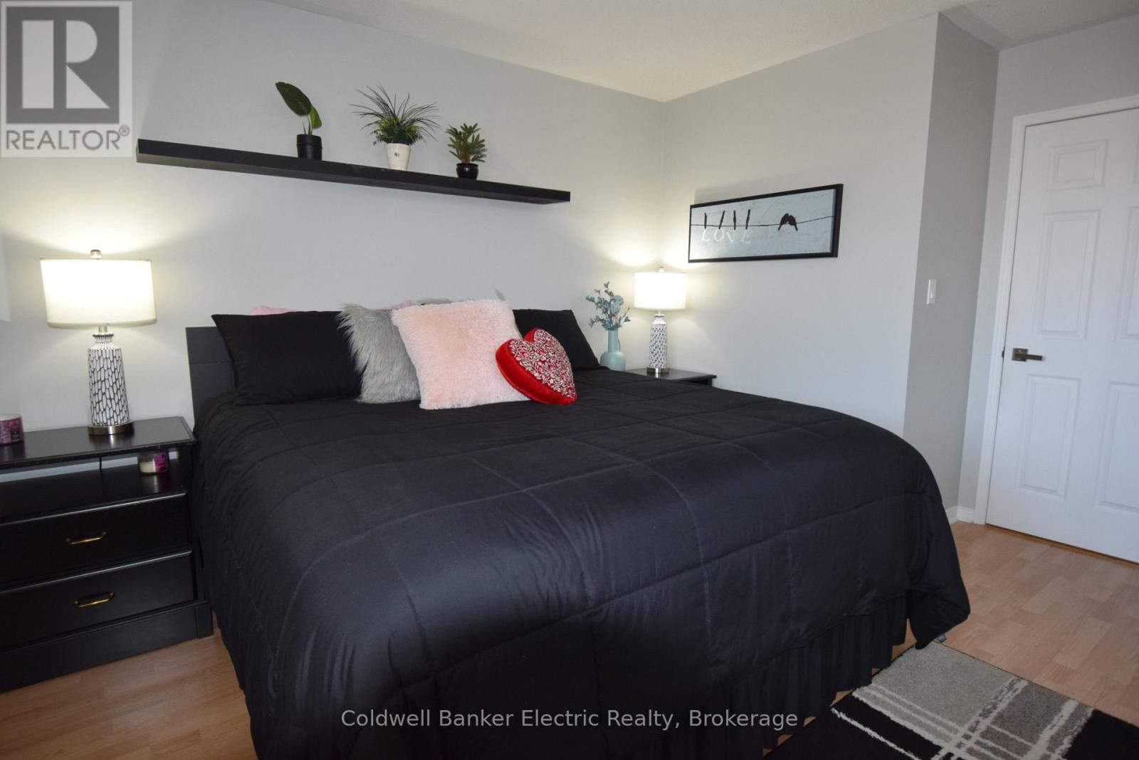 1338 WILDLARK DRIVE - Image 21