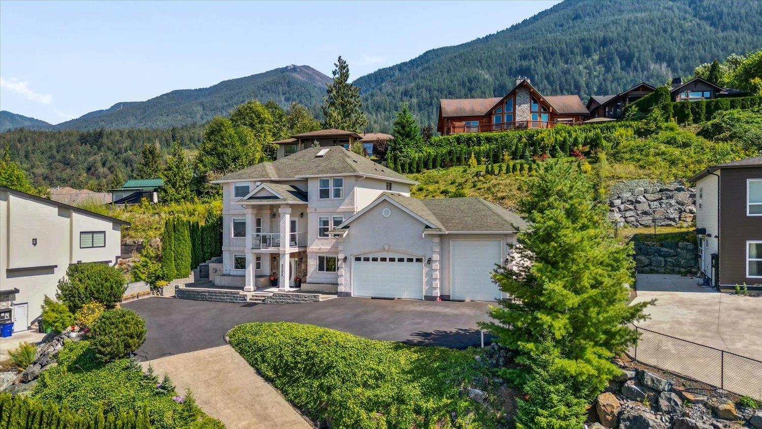 5 Bed, 4 Bath House for Sale in Chilliwack – 7304 MOUNT THURSTON DRIVE, Eastern Hillsides, Chilliwack – MLS# R3155473 - Image 38