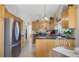 211 9072 Fleetwood Way, Surrey, BC V3R0M6 Photo 16