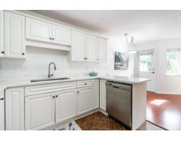 2 15099 28 Avenue, Surrey, BC V4P1P3 Photo 9