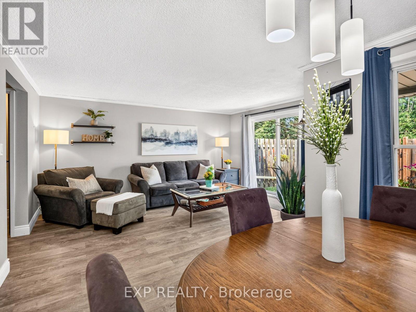 #32 242 LAKEPORT ROAD - 10