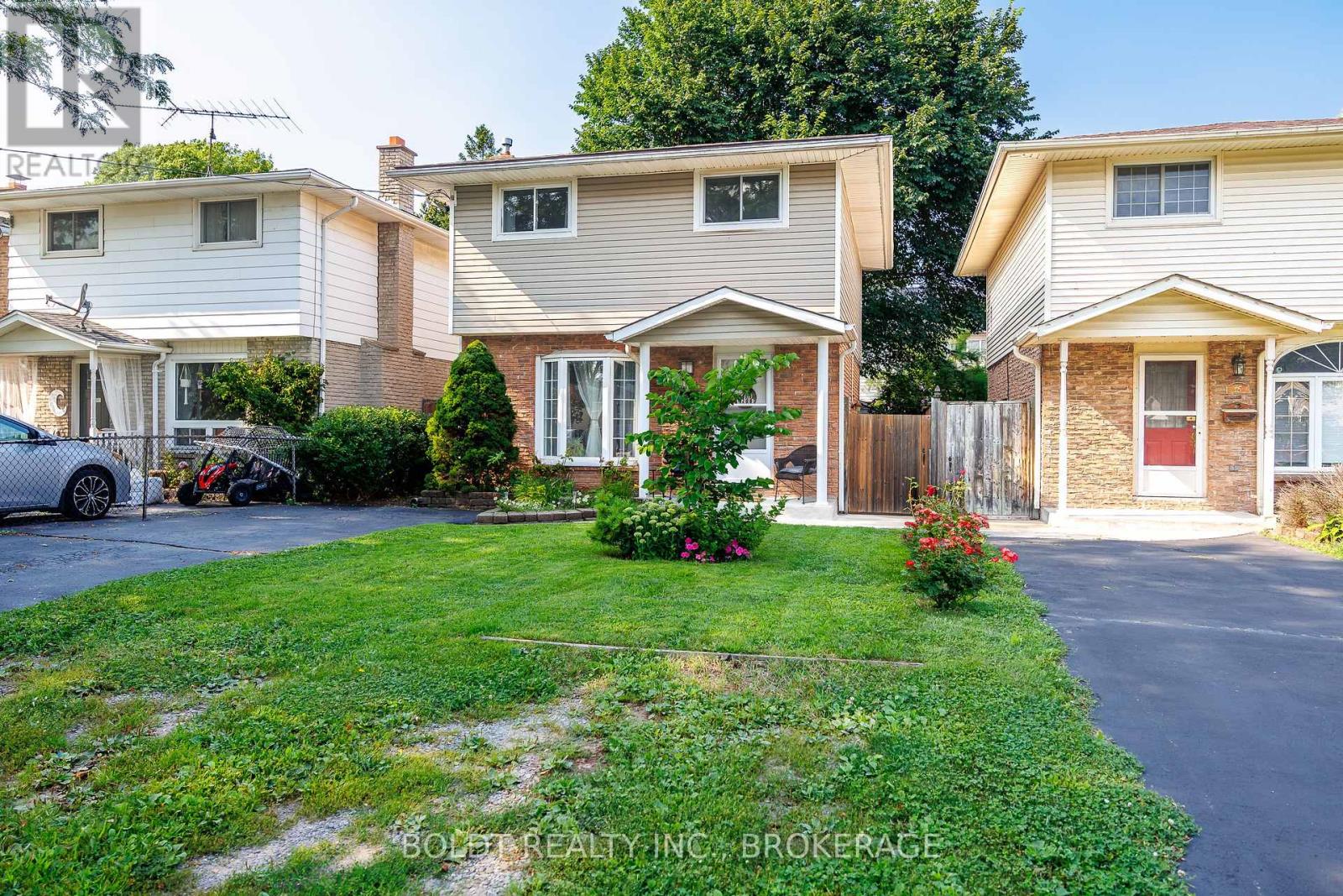 13 1/2 NORTHGLEN AVENUE - 3
