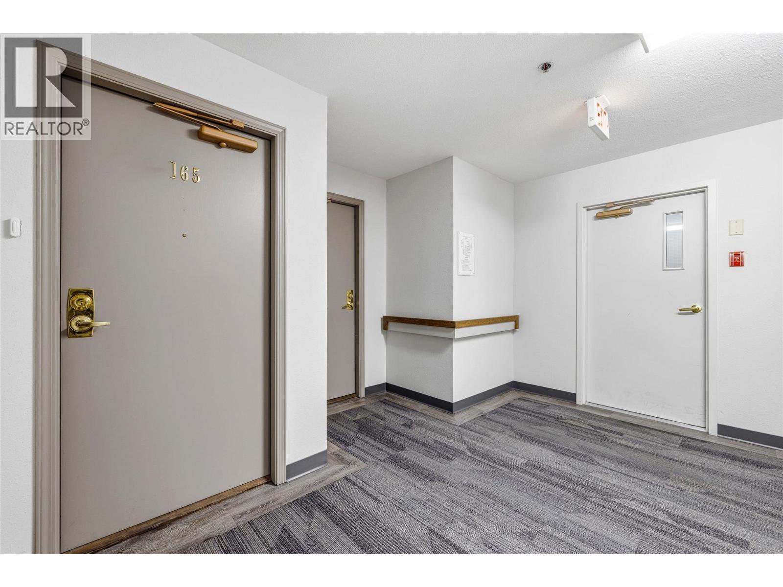 #165 1045 Sutherland Avenue - 3