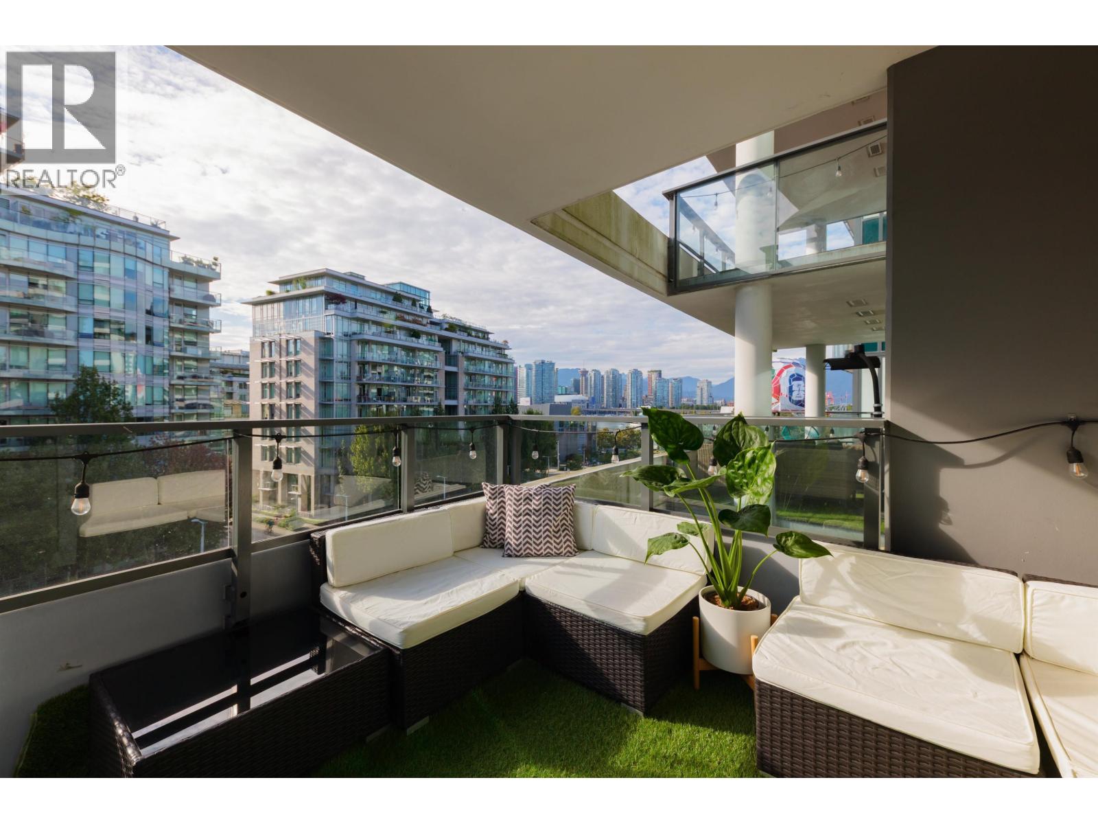 2 Bed, 2 Bath Apartment for Sale in Vancouver – 605 1688 PULLMAN PORTER STREET, Vancouver – MLS# R3155467 - Image 21