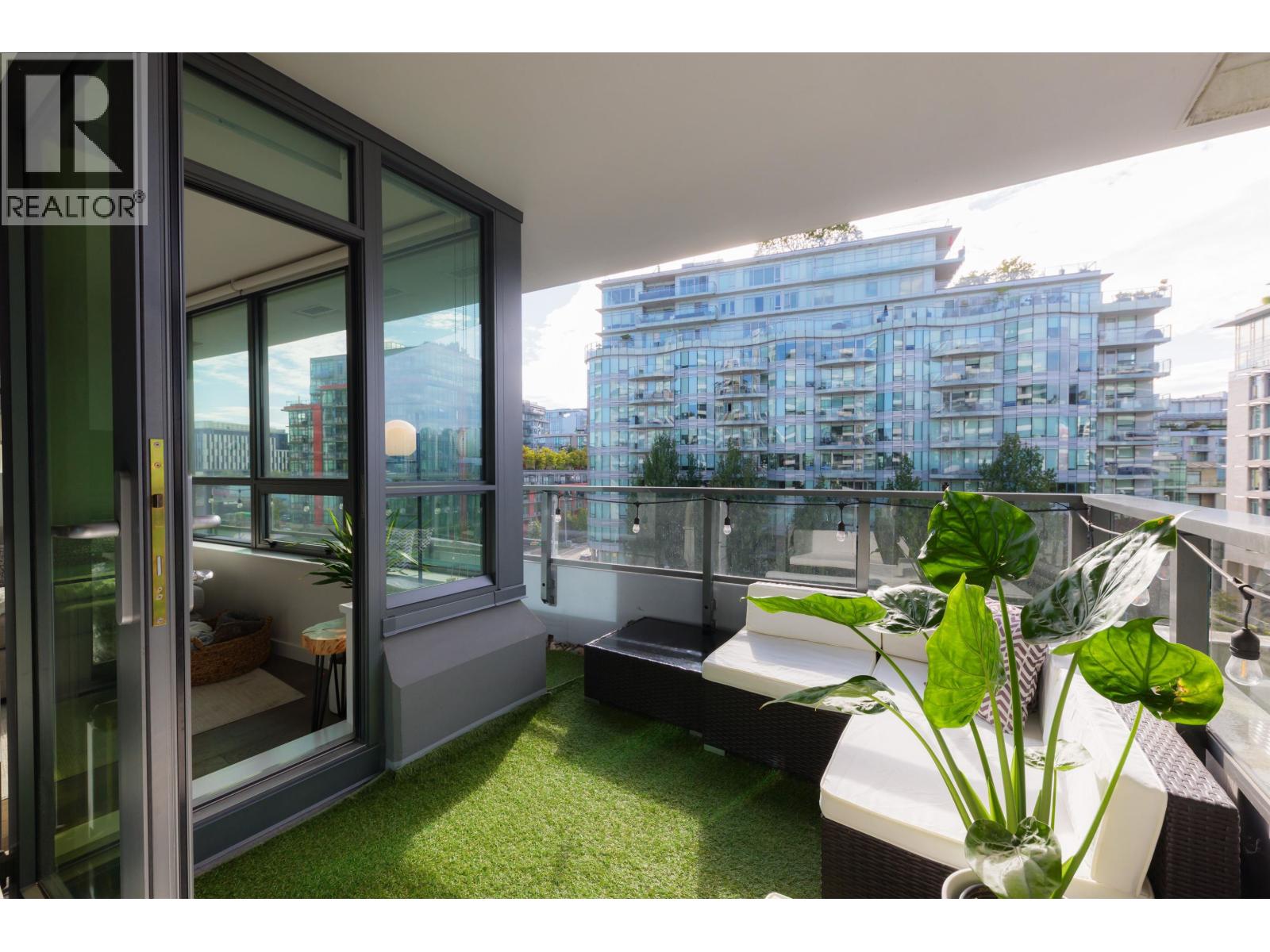2 Bed, 2 Bath Apartment for Sale in Vancouver – 605 1688 PULLMAN PORTER STREET, Vancouver – MLS# R3155467 - Image 23