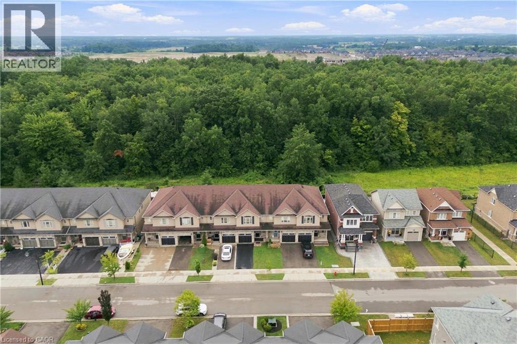 161 KINSMAN Drive - 39