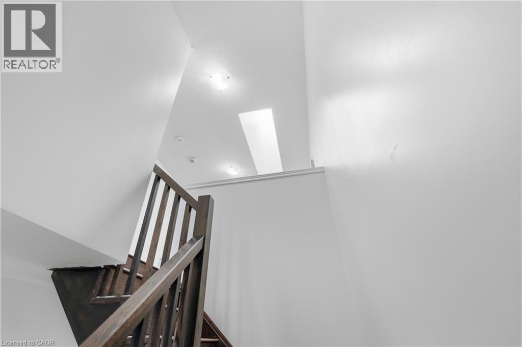 161 KINSMAN Drive - 20