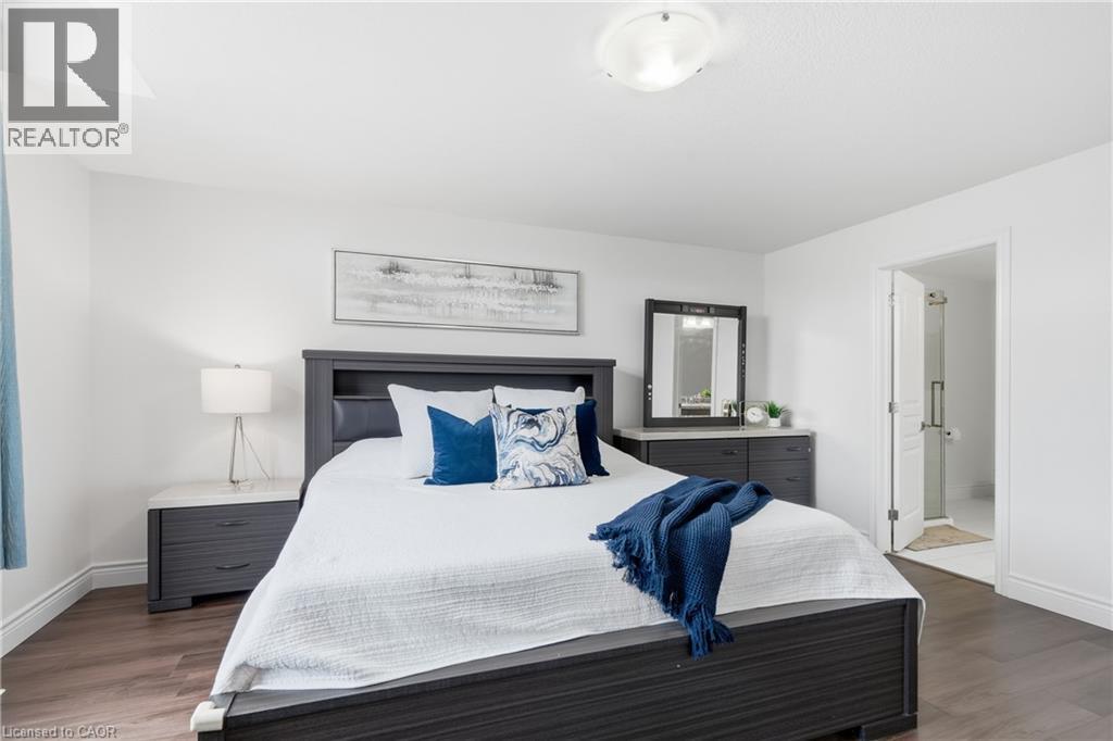161 KINSMAN Drive - Image 25