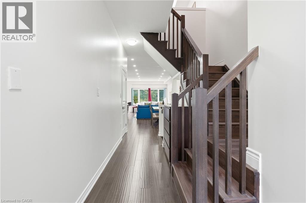 161 KINSMAN Drive - 5