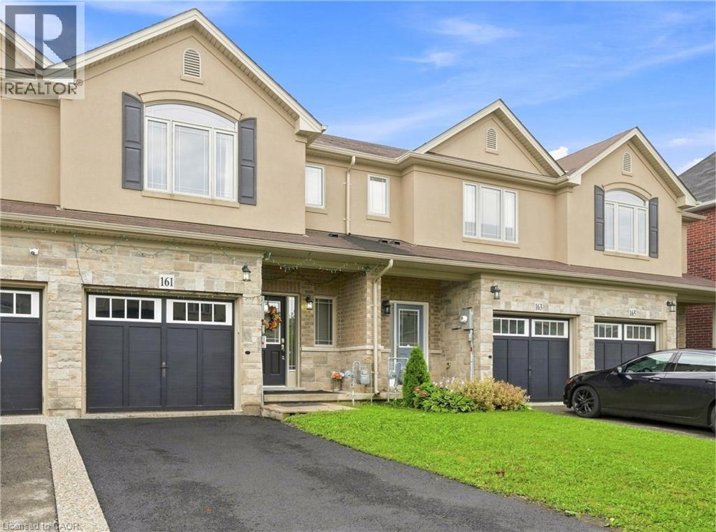 161 KINSMAN Drive - 2