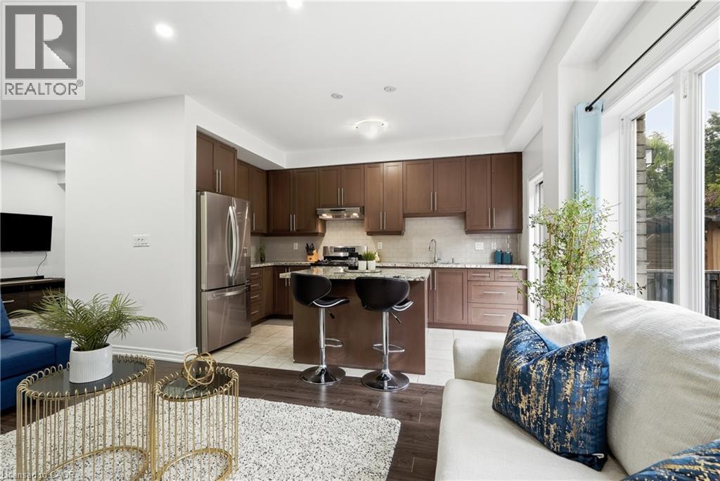 161 KINSMAN Drive - 14